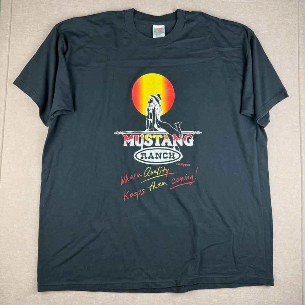 Vintage Fruit of the Loom Shirt Mens 2XL Black Mustang Ranch 1992 Graphic Tee